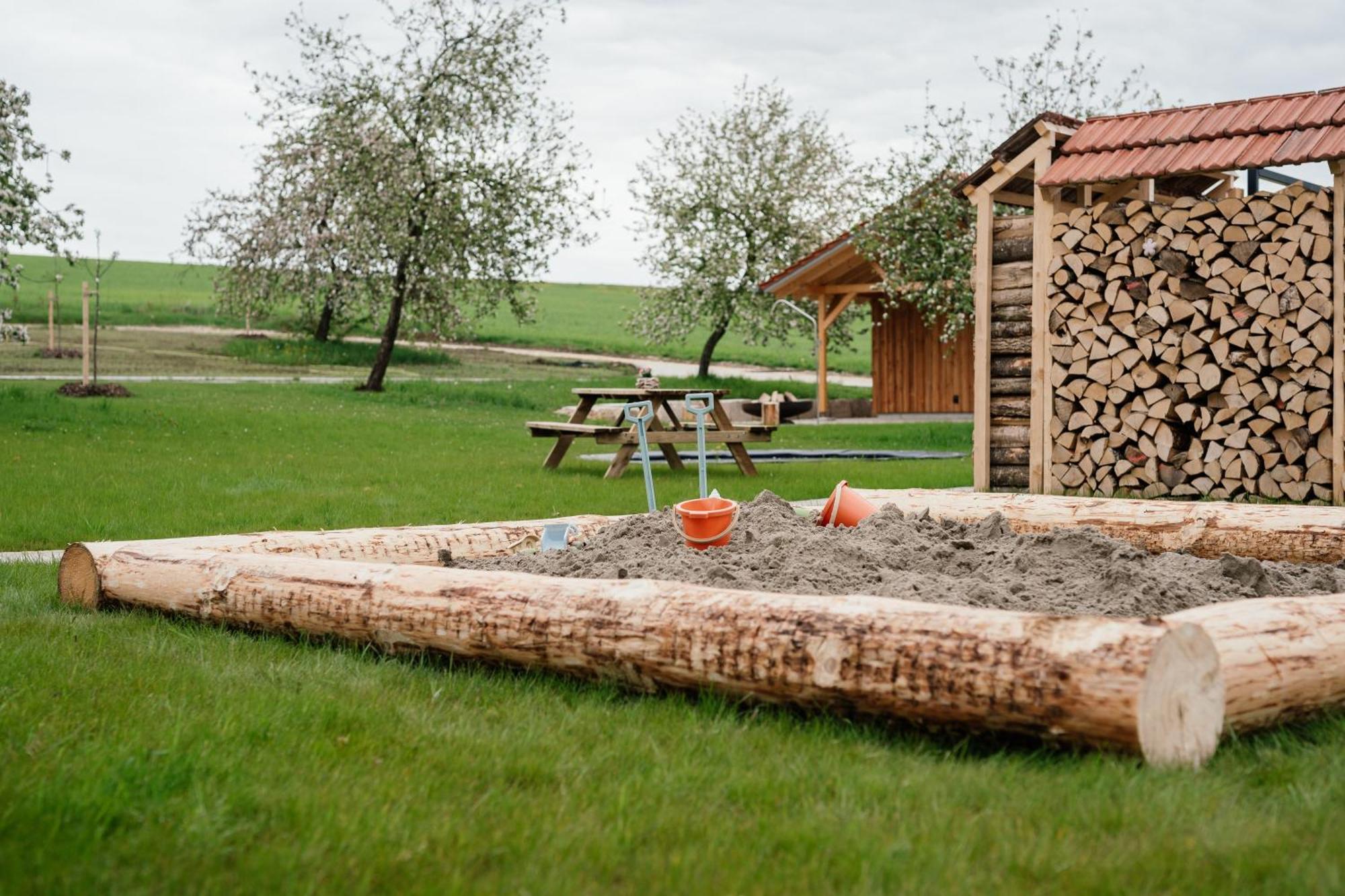 Raschbrunnenhof - Oekolandbau & Erholung Haunsheim Exterior foto